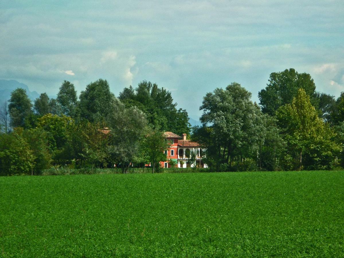 La Fonte Bed and Breakfast Fontanafredda Eksteriør billede