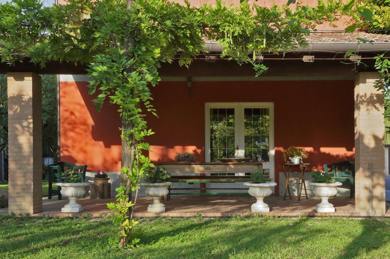La Fonte Bed and Breakfast Fontanafredda Eksteriør billede